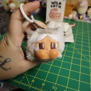 Wild Cutie Crybaby Vanilla Cutie - White Cat Bag Charm